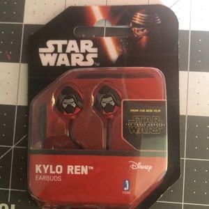 Kylo Ren earbuds